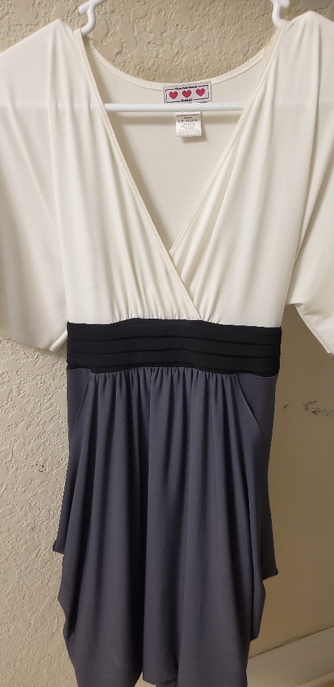 Dress/ above the knee